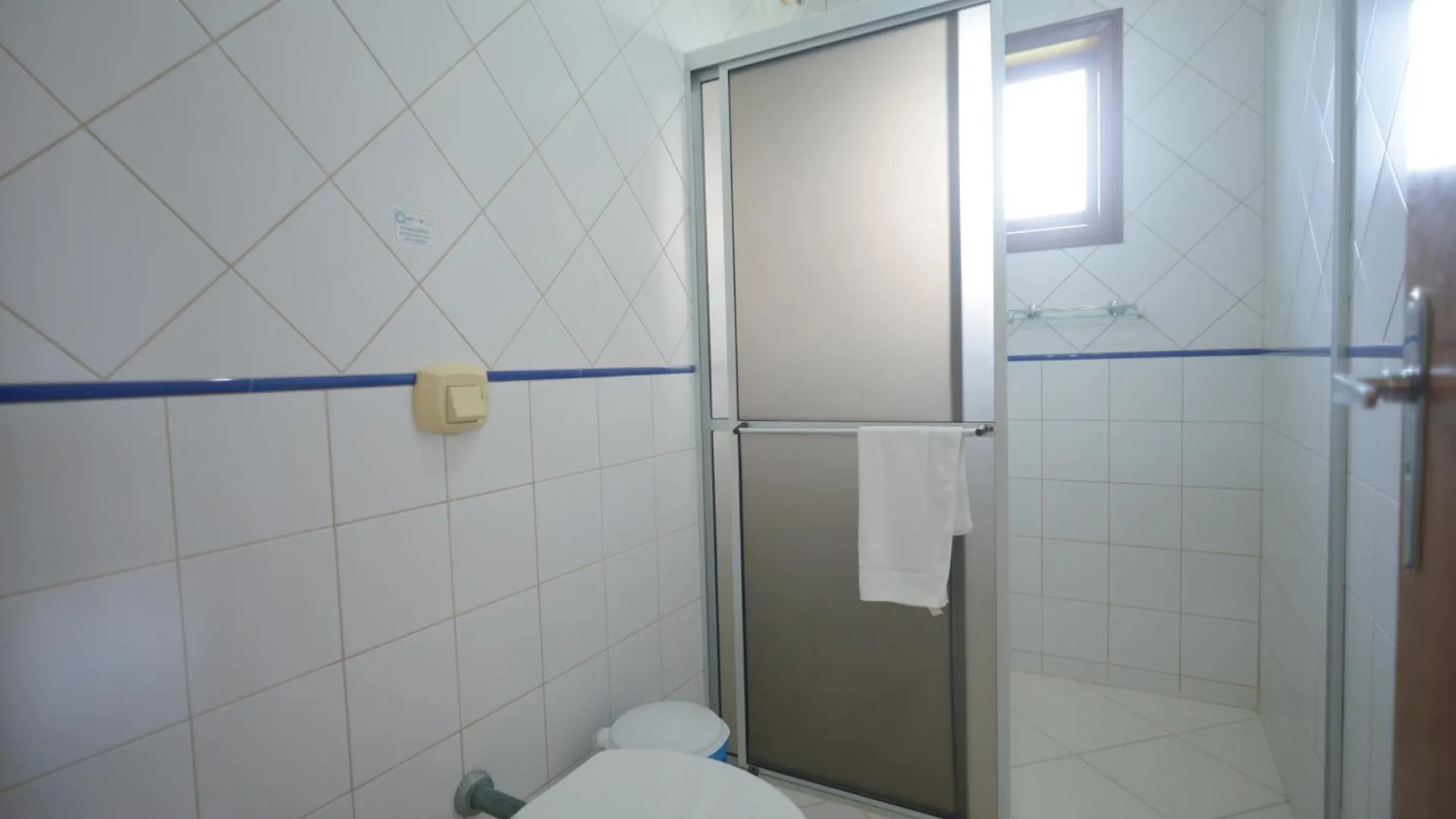 Oceano Pousada - Buffet De Cafe Da Manha E Servico De Quarto Diario Bombinhas